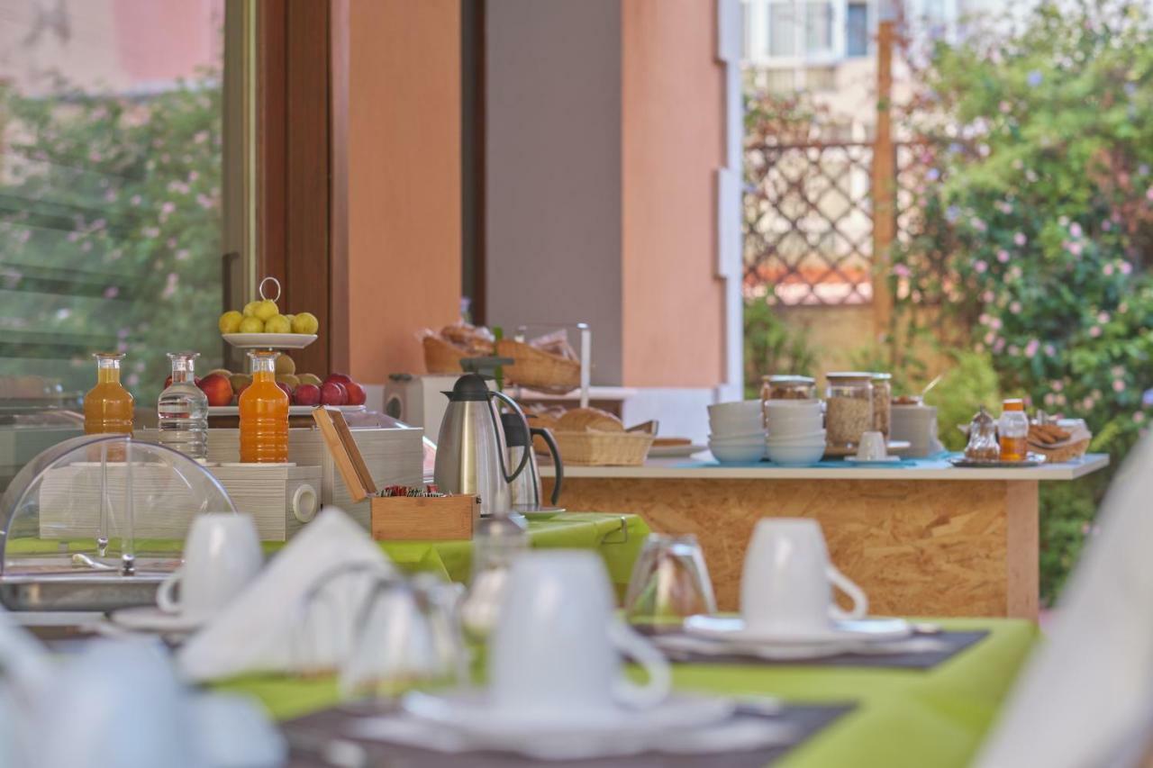 Guesthouse Libeticus Каляри Екстериор снимка